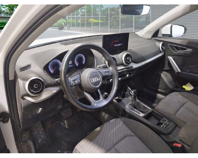 AUDI Q2