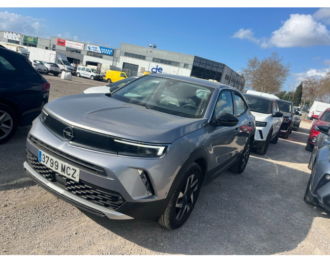 Renting cocheOPEL MOKKA