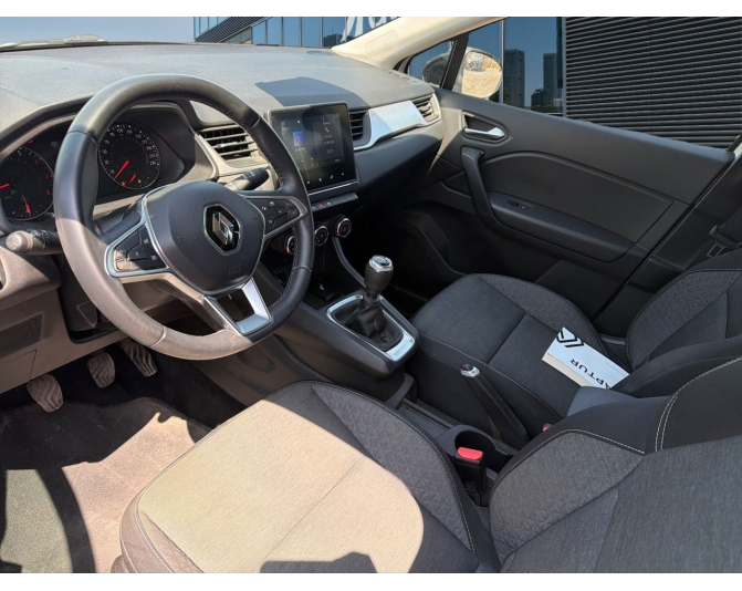RENAULT CAPTUR