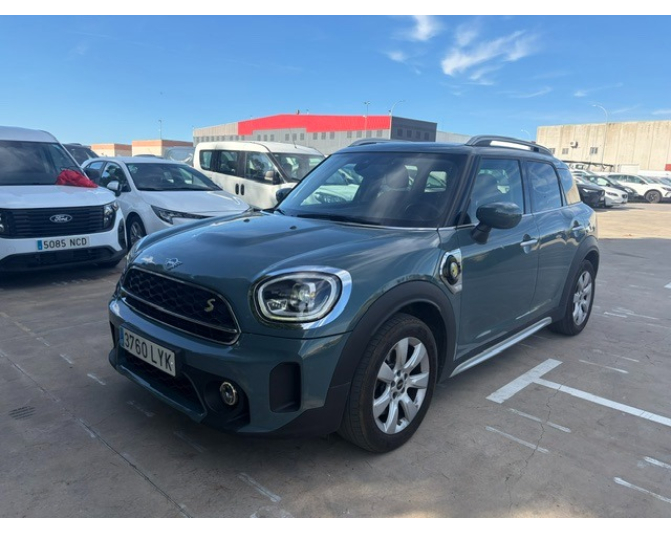 Renting cocheMINI COUNTRYMAN