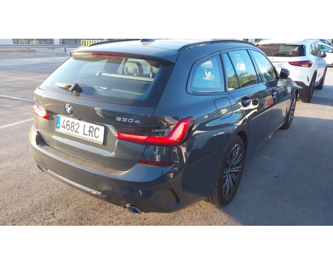 BMW SERIES 3