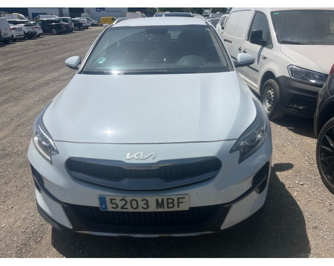 KIA XCEED