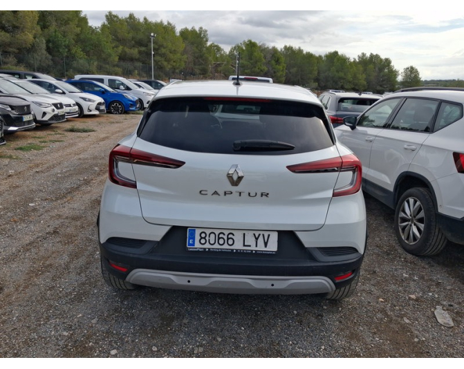 RENAULT CAPTUR