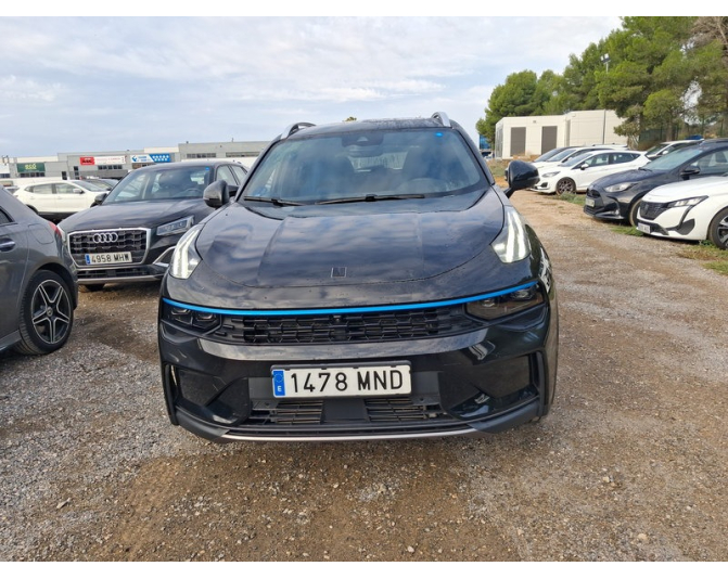 LYNK & CO 01