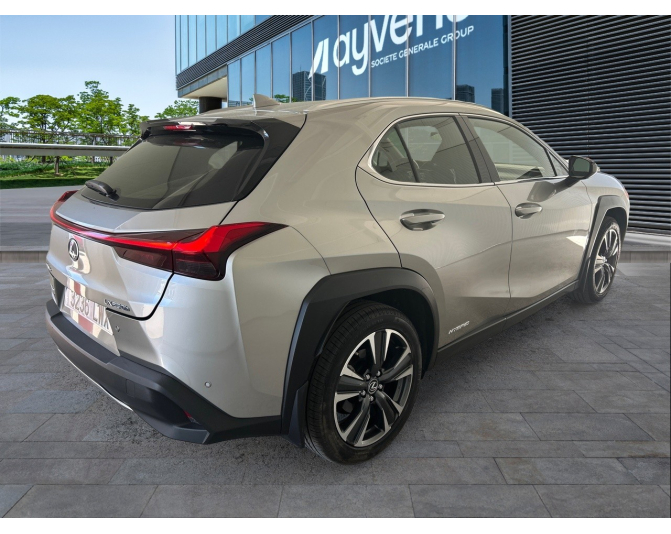 LEXUS UX