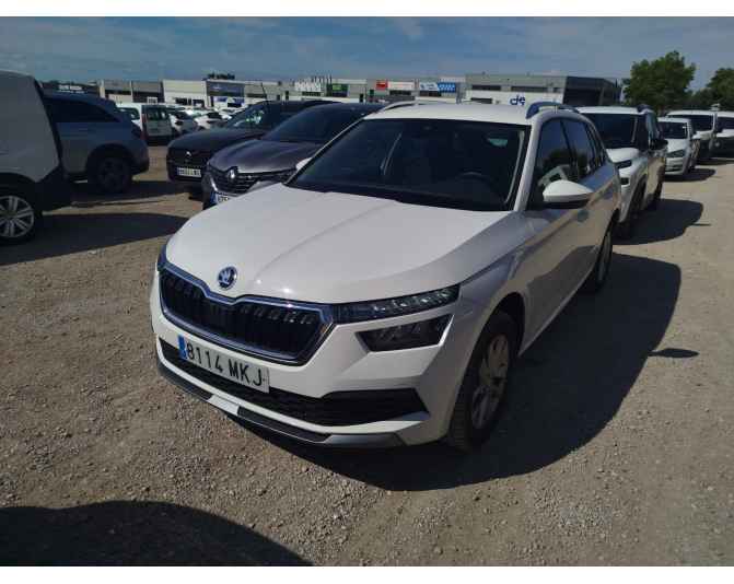 Renting cocheSKODA KAMIQ