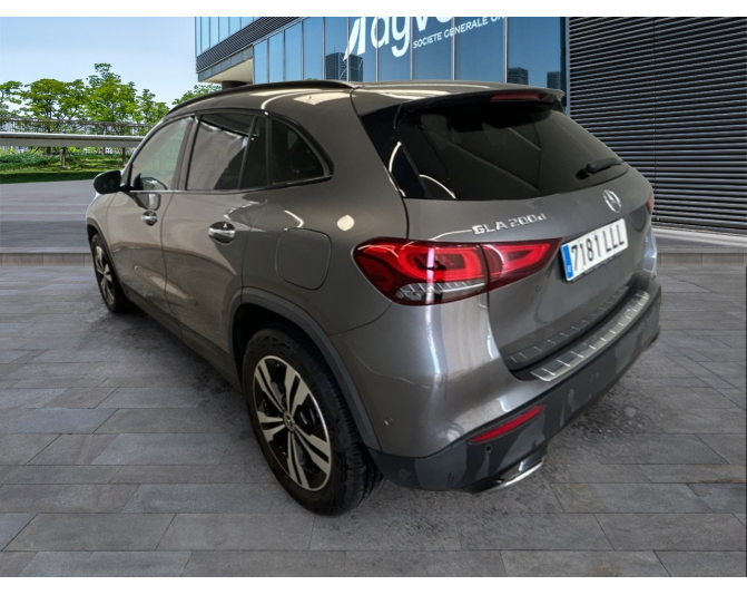 MERCEDES GLA