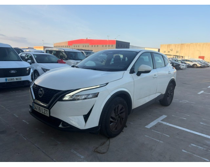 Renting cocheNISSAN QASHQAI