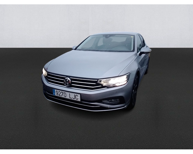 Renting cocheVOLKSWAGEN PASSAT