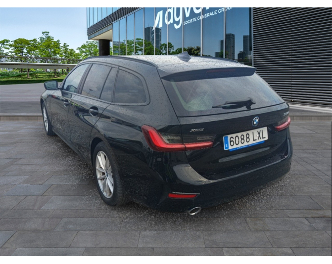 BMW SERIES 3