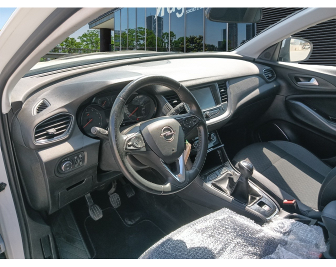 OPEL GRANDLAND X