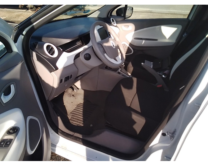 RENAULT ZOE