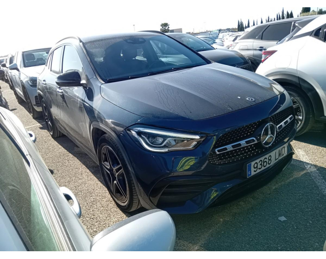 MERCEDES GLA