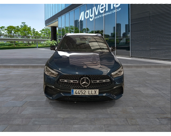 MERCEDES GLA