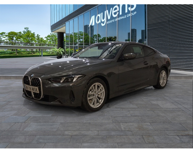 Renting cocheBMW SERIES 4