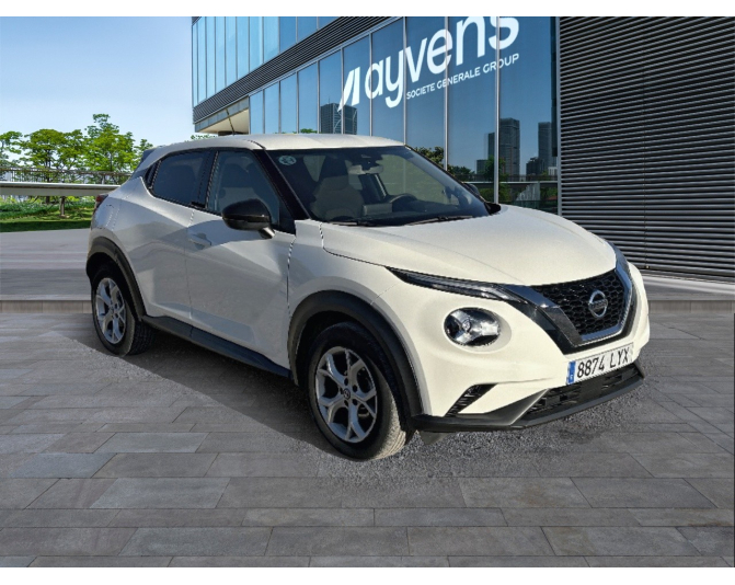 NISSAN JUKE