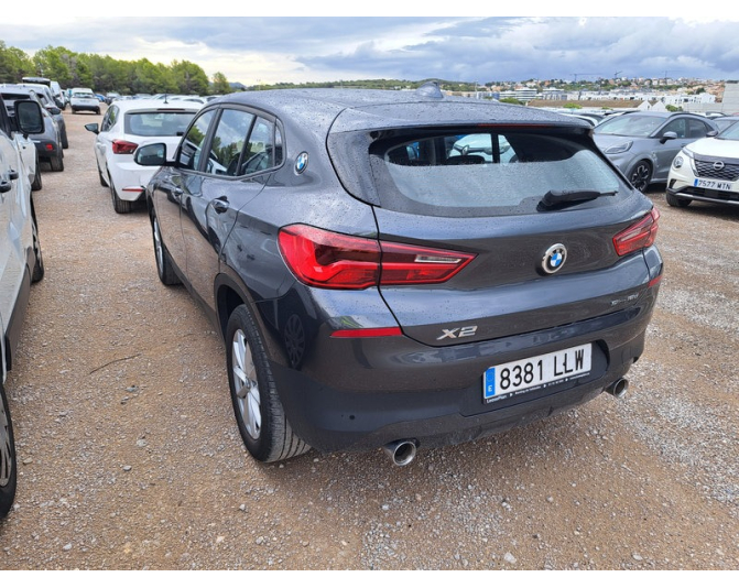 BMW X2