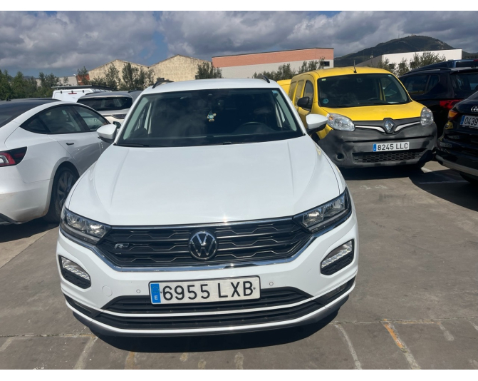 VOLKSWAGEN T-ROC