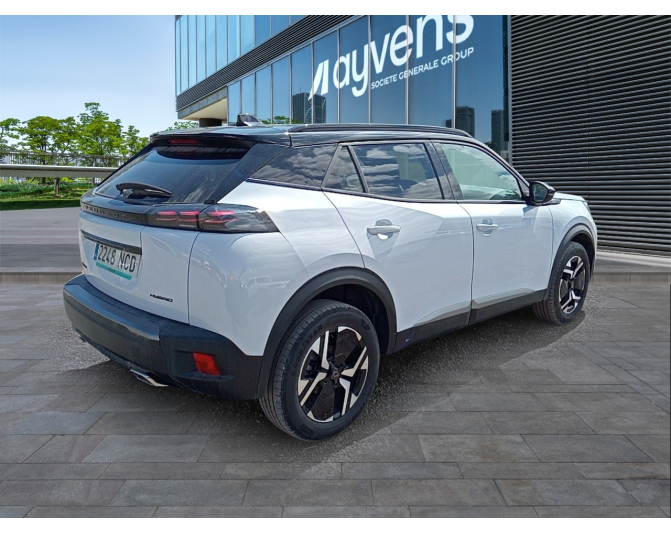 PEUGEOT 2008
