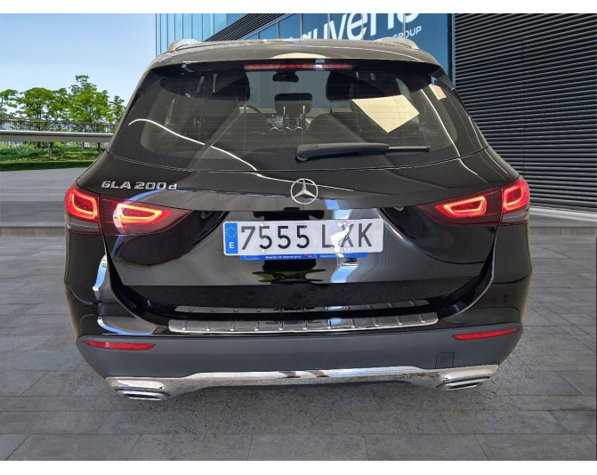 MERCEDES GLA