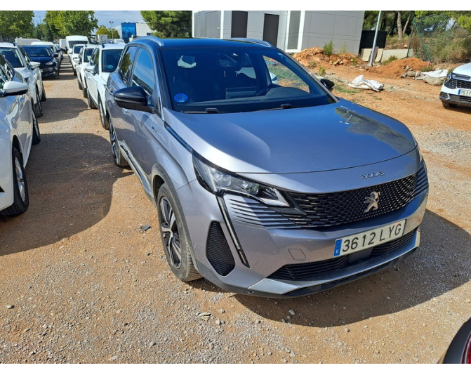 PEUGEOT 3008