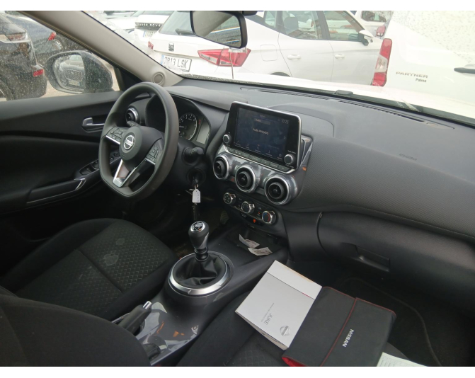 NISSAN JUKE