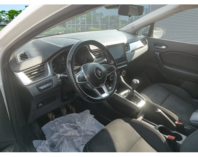 RENAULT CAPTUR