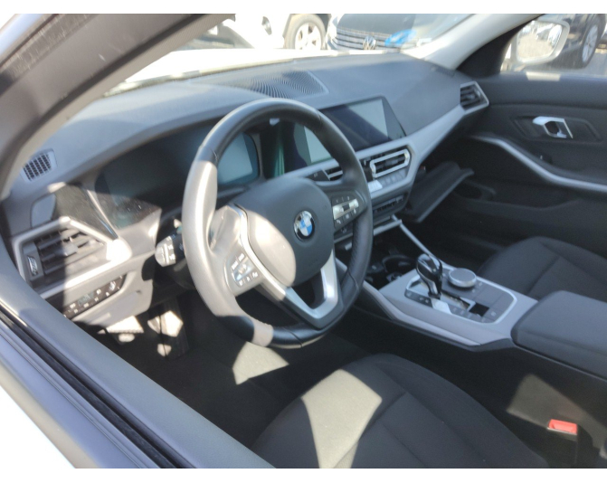 BMW SERIES 3