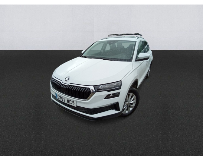 Renting cocheSKODA KAROQ