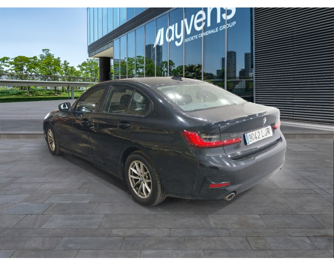 BMW SERIES 3