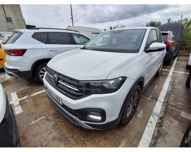 Renting cocheVOLKSWAGEN T-CROSS