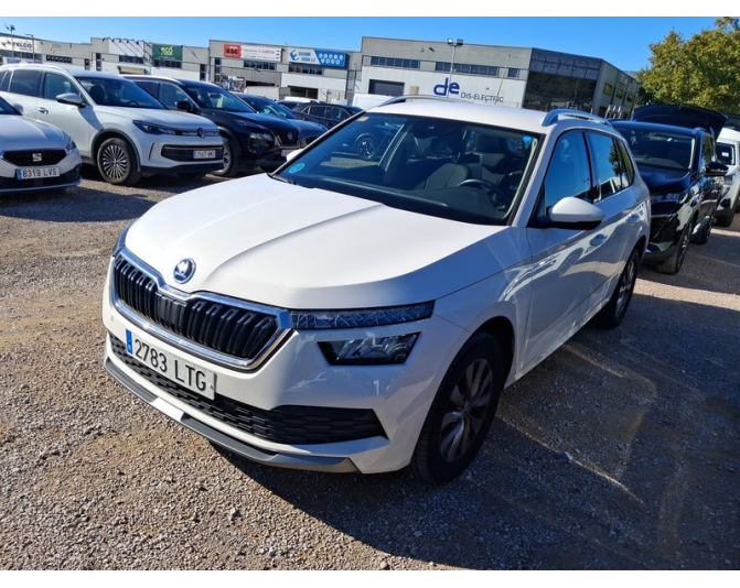 Renting cocheSKODA KAMIQ
