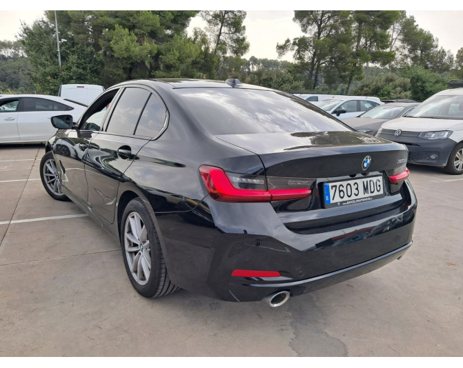 BMW SERIES 3