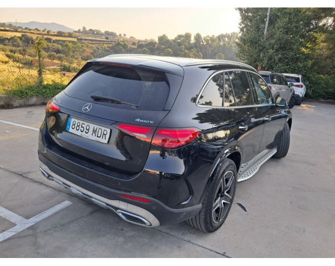 MERCEDES GLC