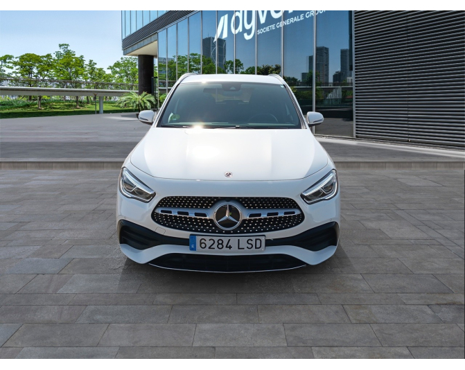 MERCEDES GLA
