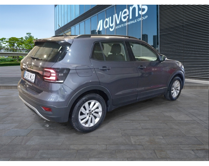 VOLKSWAGEN T-CROSS