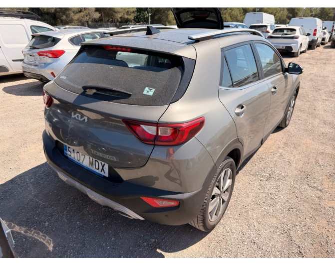 KIA STONIC