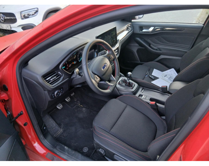 FORD FOCUS