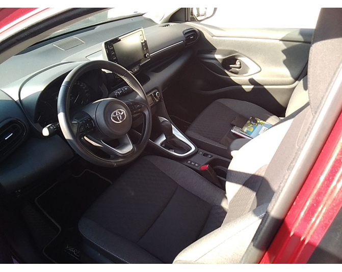 TOYOTA YARIS
