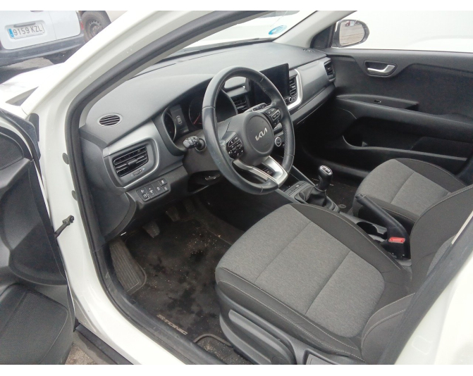 KIA STONIC