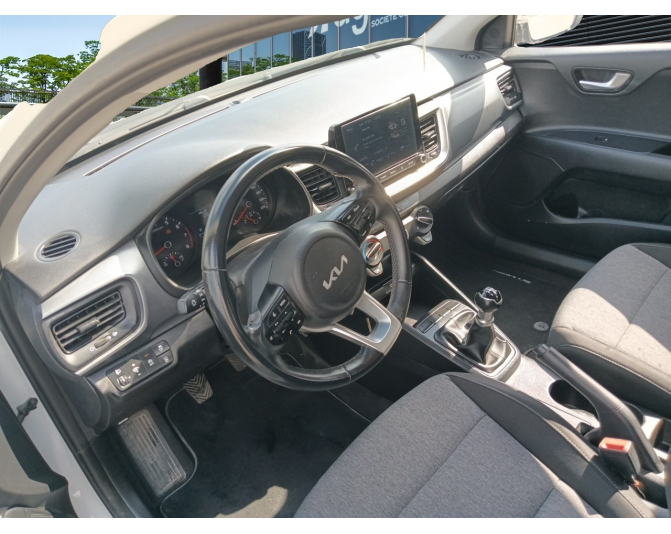 KIA STONIC