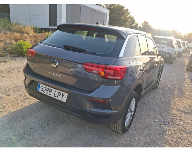 VOLKSWAGEN T-ROC