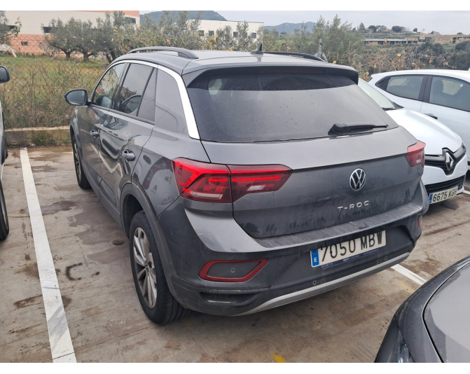 VOLKSWAGEN T-ROC