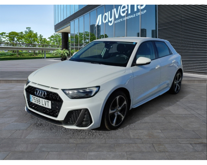 Renting cocheAUDI A1