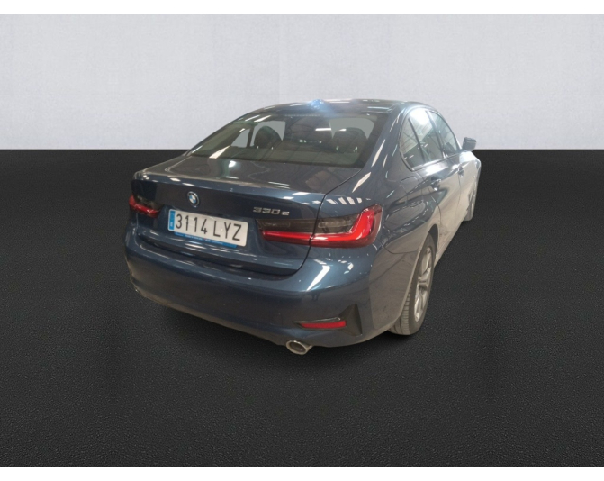 BMW SERIES 3