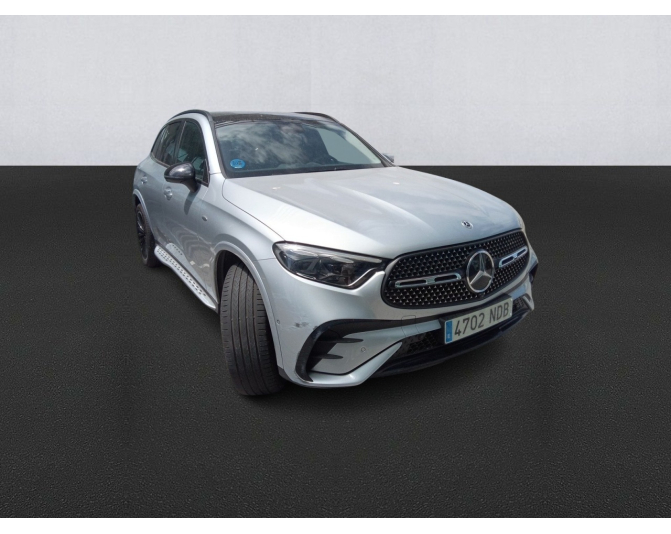 MERCEDES GLC