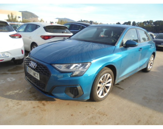 Renting cocheAUDI A3