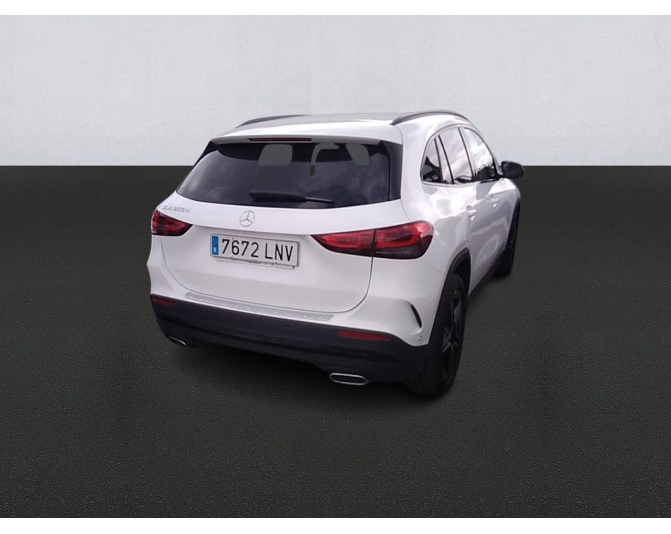 MERCEDES GLA