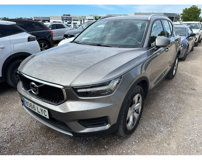 Renting cocheVOLVO XC40