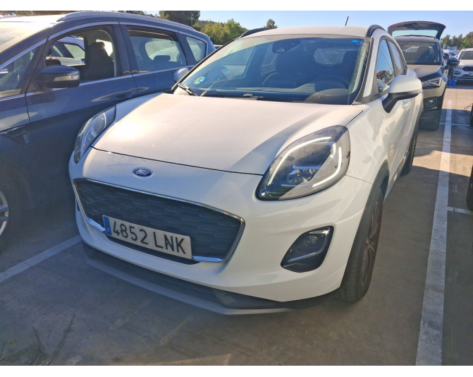 Renting cocheFORD PUMA